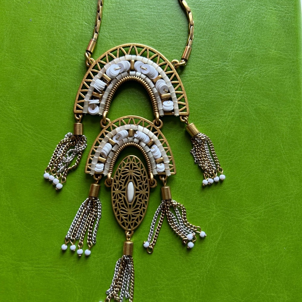 Stella & Dot Gold and White Art Deco Necklace